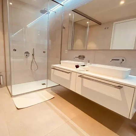 Luxury - New Building With Panoramic Sea View Vila